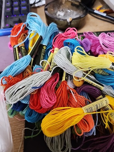 Large bundle embroidery silks - bundle,