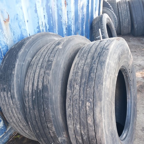 295 steer tyre - 295/80,