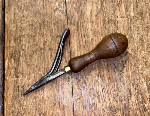 Vintage browns patent bodger - vintage,