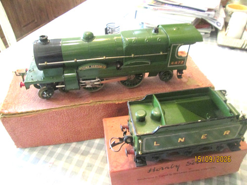 Hornby gauge clockwork - o,