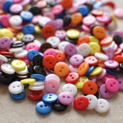 Colors 11size hole - 22, 2-hole