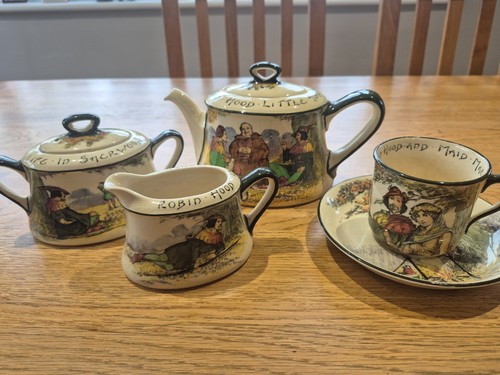 Royal doulton robin - hood, under