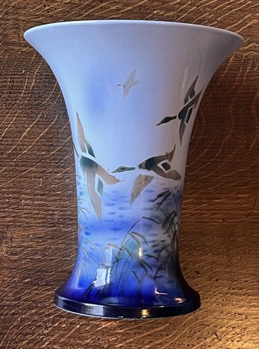 Falcon ware misty morn - 9.5”,