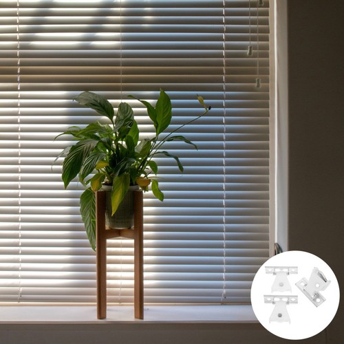 White iron and plastic - iron,