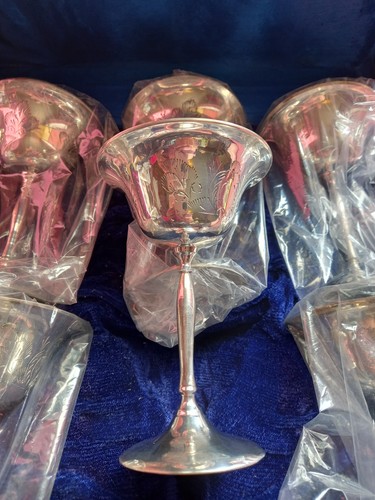 Silver plated wine goblet in - silver,