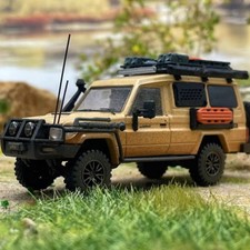 Autobots 1/64 Toyota Land