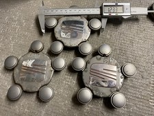 3x Seat 123mm  wheel centre caps.    # 6L0601149E   JL671