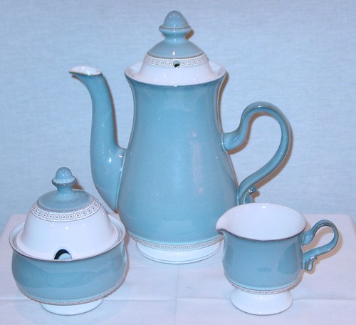 Discontinued denby renaissance - discontinued,