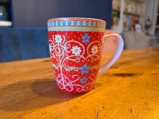 Maxwell & Williams Red Floral