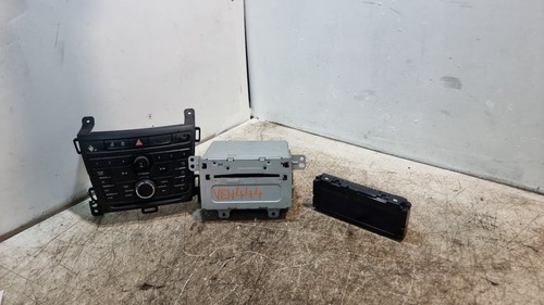 Vauxhall zafira radio - radio, stereo