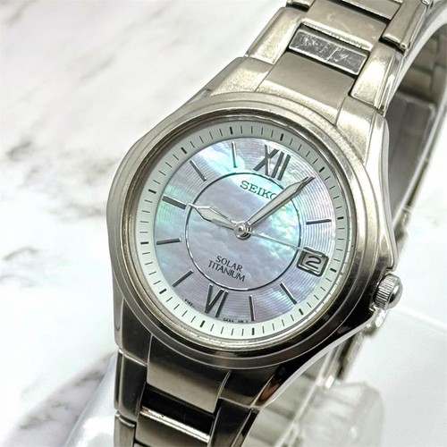 Seiko solar wristwatch - solar,