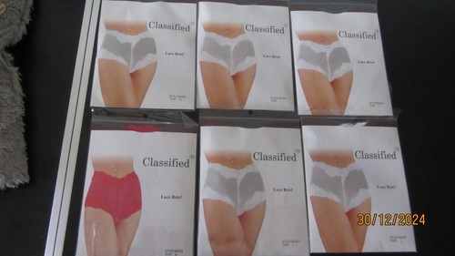 Job lot classified lace - ,