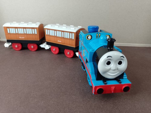 Thomas with annie - thomas, clarabel