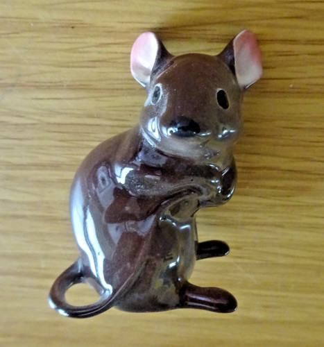 Beswick brown mouse figurine - beswick,