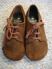 Vintage Brown Suede Clarks Lace Up Children's Shoes Size UK 6