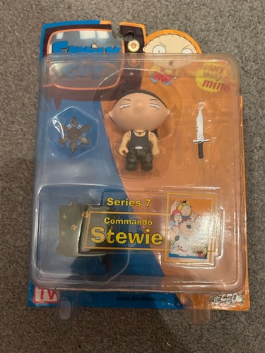 Family guy action figure - family,