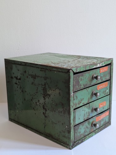 The victa regd handy cabinet - victa,