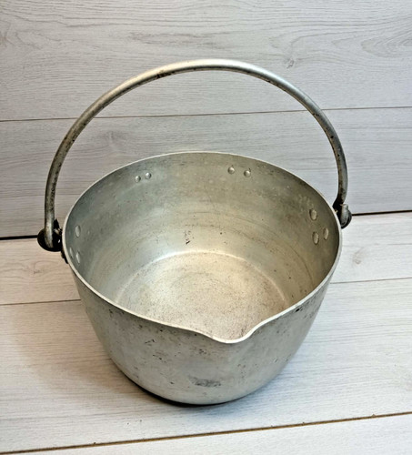 Vintage heavy aluminium maslin - vintage,