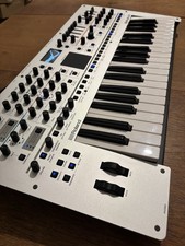 Roland Gaia 2 Synthesizer