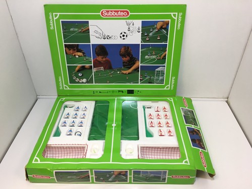 Subbuteo football game set - subbuteo,