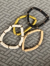 Women’s Brand New Set Of 4