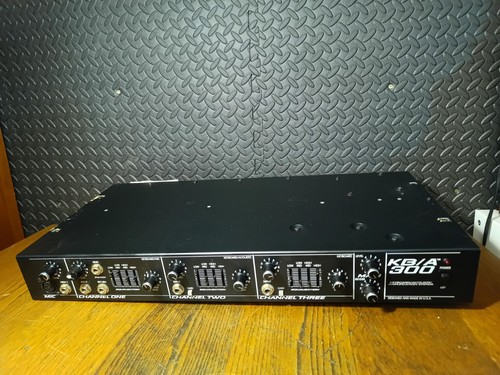 Vintage peavey a300 bass - peavey,