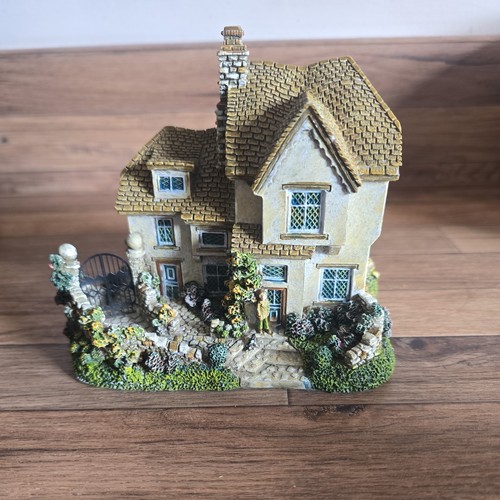Leonardo collection cottage - leonardo,
