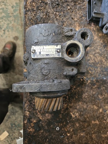 Volvo f10 power steering pump - f10,