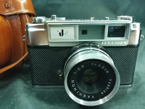 Yashica 35mm rangefinder - 35mm,