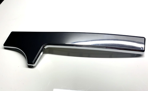 Front grab handle chrome - front,