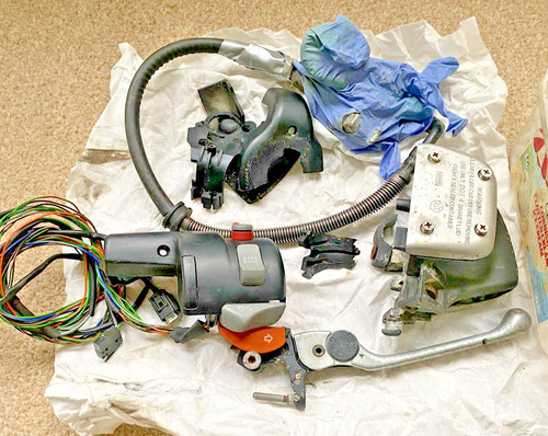 Bmw r1200c front brake master - bmw,