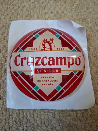 Cruzcampo fish eye - fish, beer