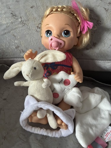 Hasbro baby alive - baby, talking