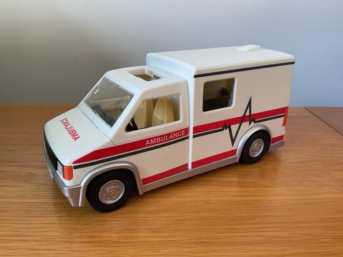 Playmobil ambulance 5952 - ambulance,
