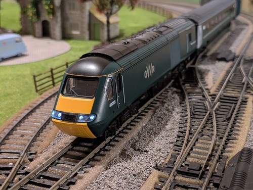 Hornby r1230 gwr high - r1230, speed