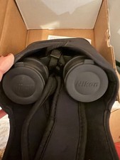 NIKON MONARCH M5 10X42 - hairline crack