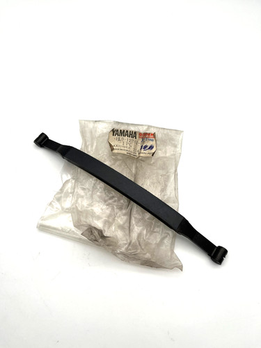 Yamaha xs400 guide stop 2 - yamaha,