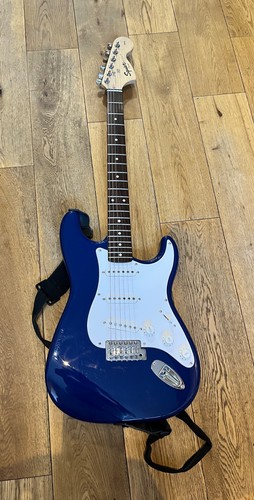 Fender squier strat guitar - fender,