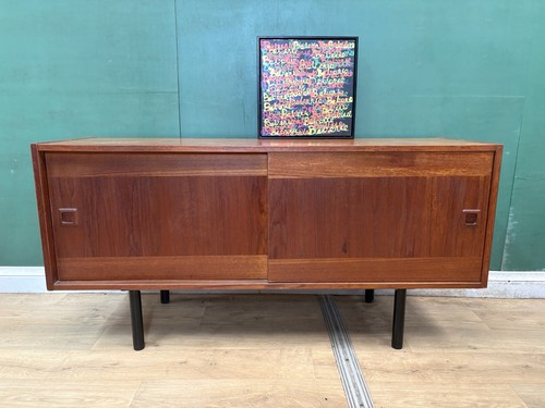 Mid century teak danish - teak,
