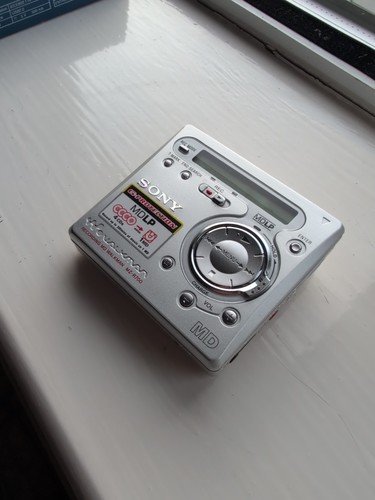 Sony r700 portable minidisc - sony,