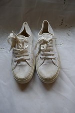 Vintage White Canvas Daps or