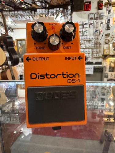 Boss distortion pedal - boss,