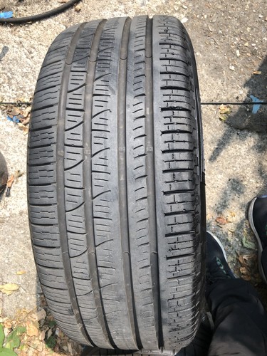 235 pirelli scorpion - 235/50/18,