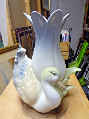 Miquel requena porcelain swan - miquel,