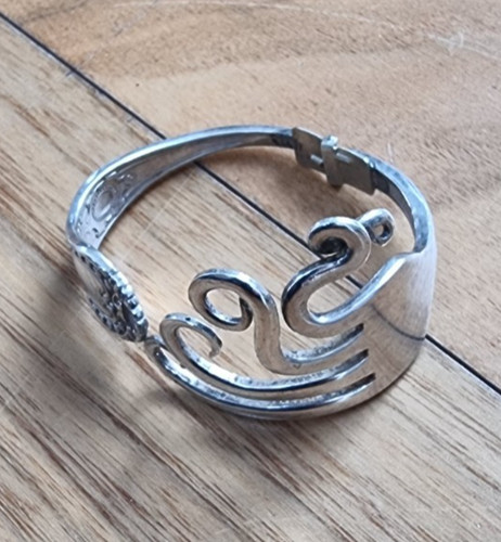 Quirky tudor bracelet made - tudor,