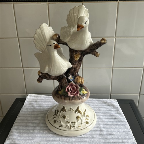 Large capodimonte italy doves - large,