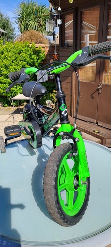 Halford pedal pals child bike - halford,