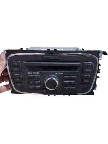 2010 ford focus radio - ford,