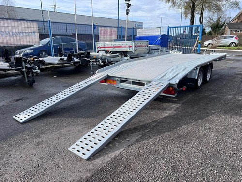 New car transporter beaver - new,