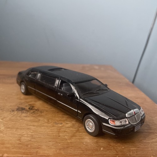 Kinsmart lincoln car - kinsmart,